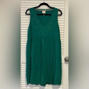 Green Sleeveless Embroidered Dress